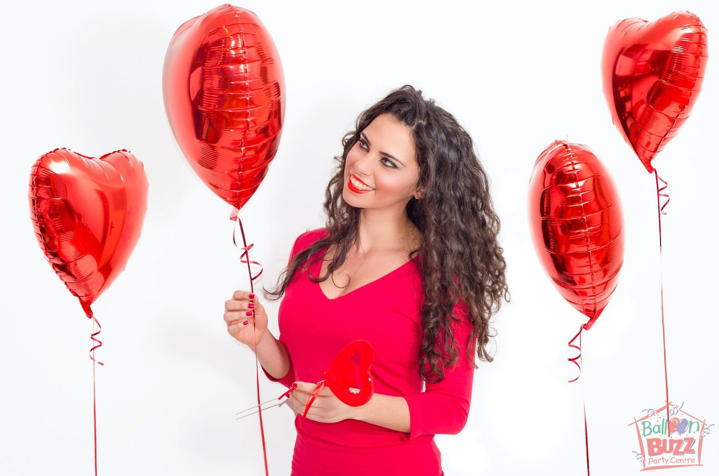 Bouquet of 4 Heart-Shaped Helium-Filled Foil Balloons